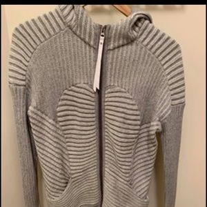 Size 10 Lululemon knit sweater